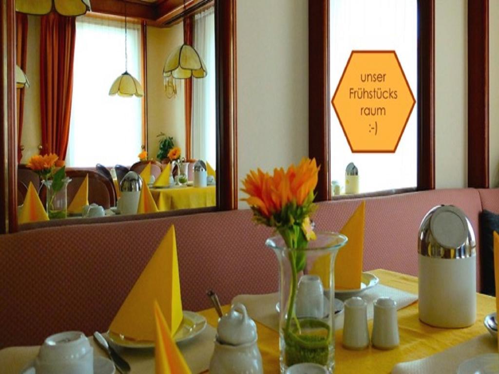Hotel Am Schelztor Έσλινγκεν Εξωτερικό φωτογραφία