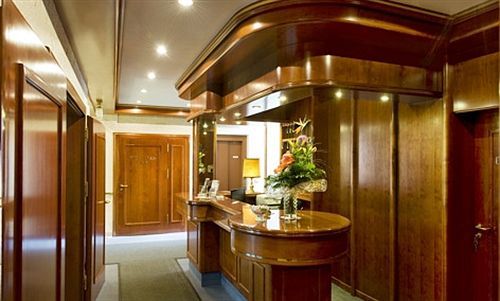 Hotel Am Schelztor Έσλινγκεν Εξωτερικό φωτογραφία