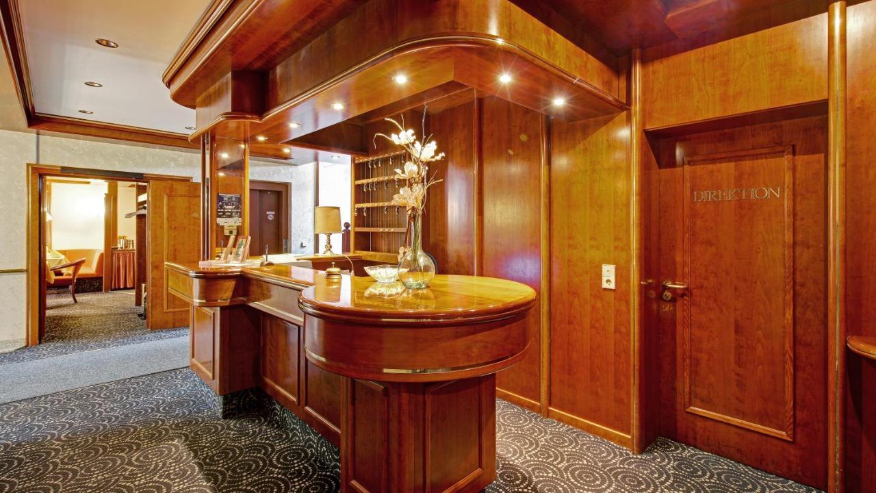 Hotel Am Schelztor Έσλινγκεν Εξωτερικό φωτογραφία