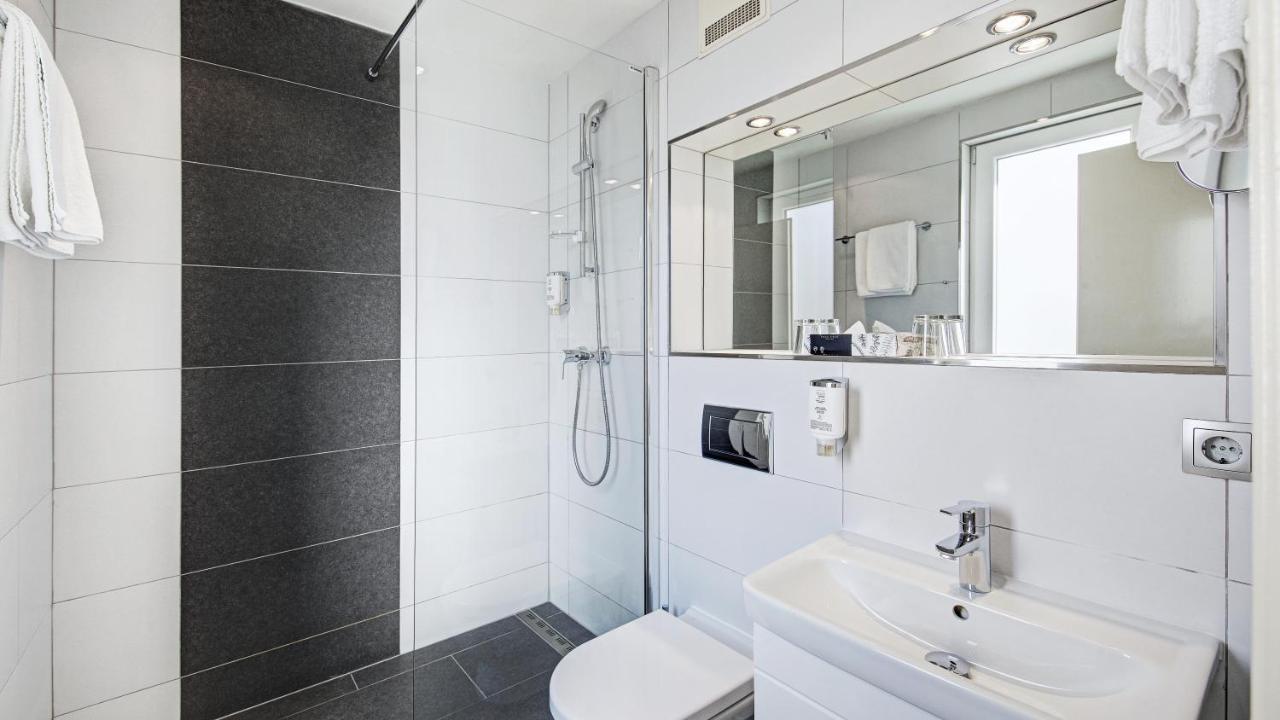 Hotel Am Schelztor Έσλινγκεν Εξωτερικό φωτογραφία